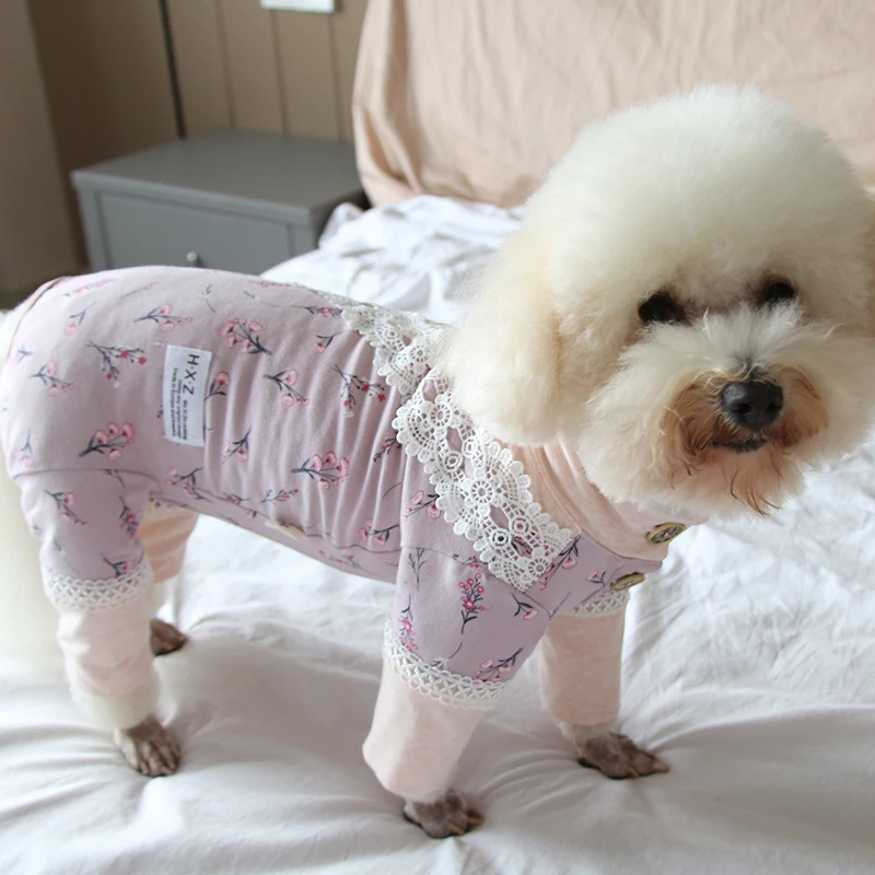 Pet Dog Jacksuit Thin Pure Cotton Puppy Clothes Fake Dva kusy čipky Lace Border Celk