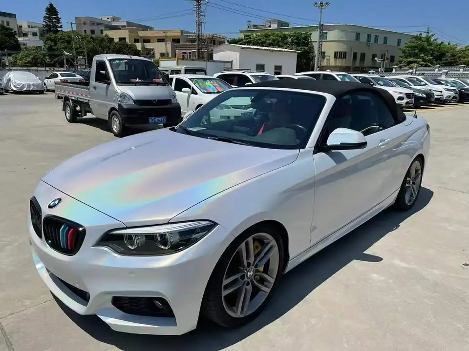 Pet Gloss HD Gloss Psychedelic Rainbow White Vinyl Wrap Case Film Film Love Low Tack Lege 1,52x18m 5x59ft
