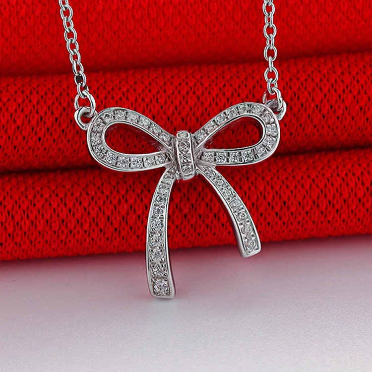 Pevné 14k biele zlato AU585 Bowknot Micro-Set Collarbone reťazový náhrdelník 18k zlatý moissanit diamantový náhrdelník Jemný