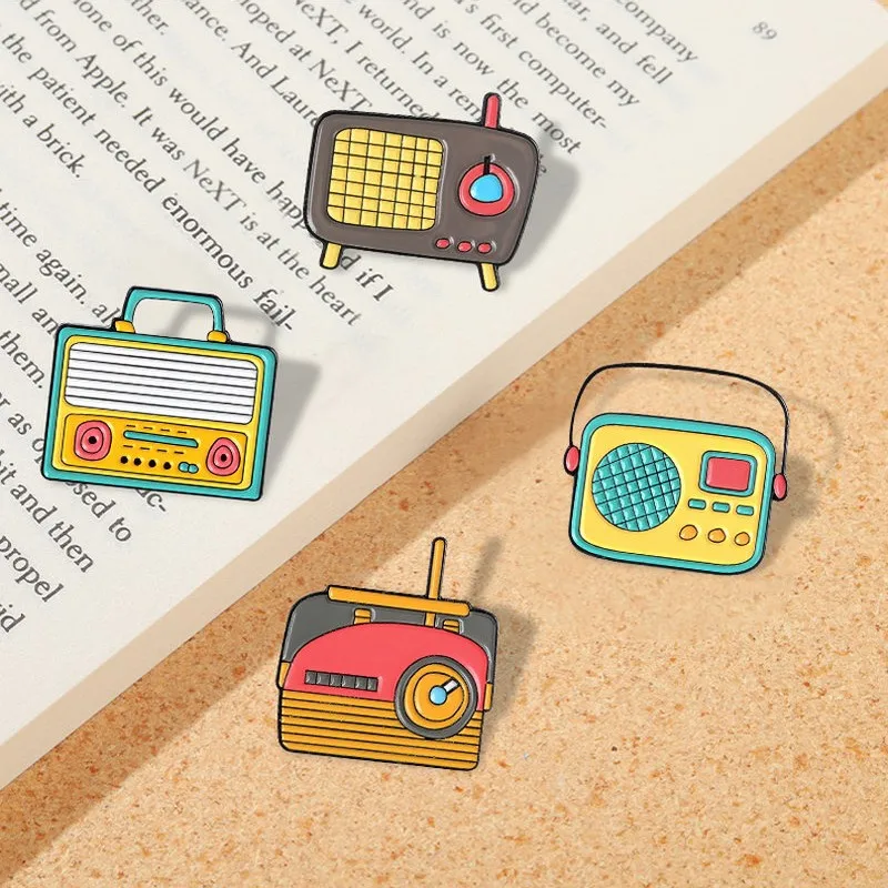 PIN Radio TV Walkman Brošes batohov na odevy klopne PIN 80. rokov 90. rokov odznak darček pre šperky pre priateľov vintage zbierka smalt