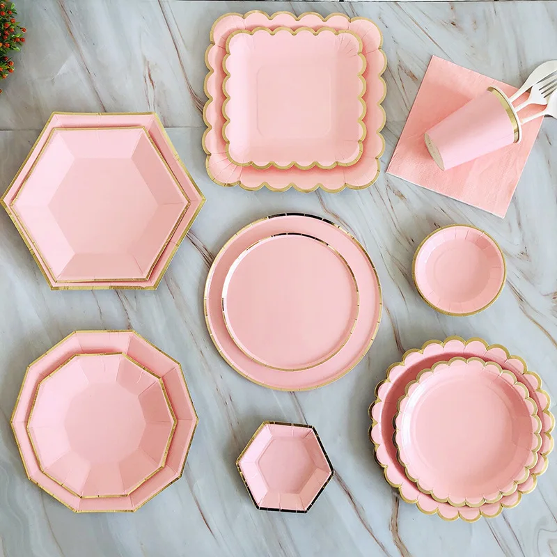 Pink Happy Birthday Dispodávateľné papierové taniere Coups Cups Strlienky dievčatá dievčatá uprednostňujú svadobné bakalárske dámy sliepky na párty dekorácie