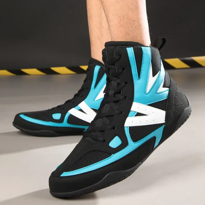 Plus veľkosť pre mužov zápasná obuv vonkajšia samec šport High Top Fighting Training tenisky Muž Profesionálne boxerské topánky