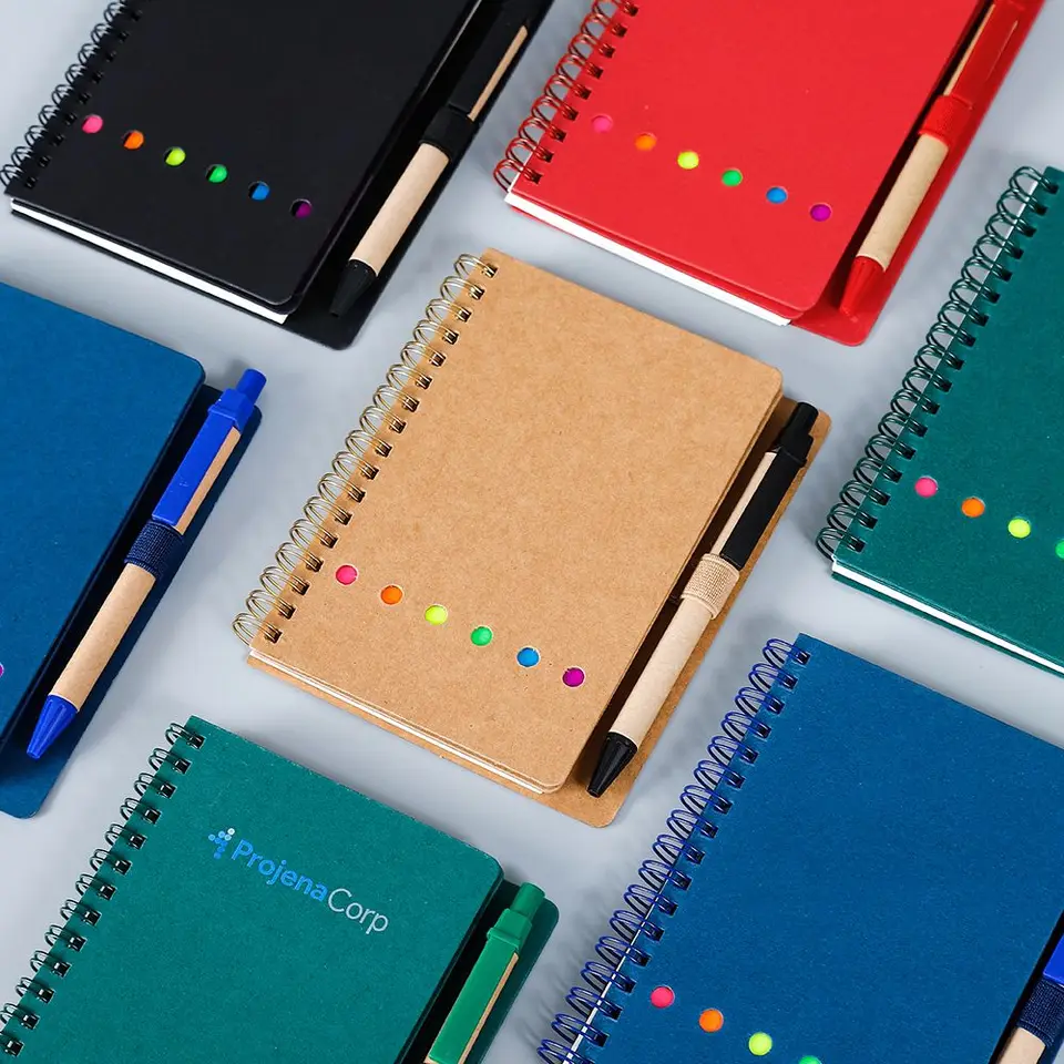 Podšívka špirálového notebooku Farbené samovražené indexové karty Stránka Marker Kraft Paper Cover Poznámkový blok s prístrojmi pre školy v škole
