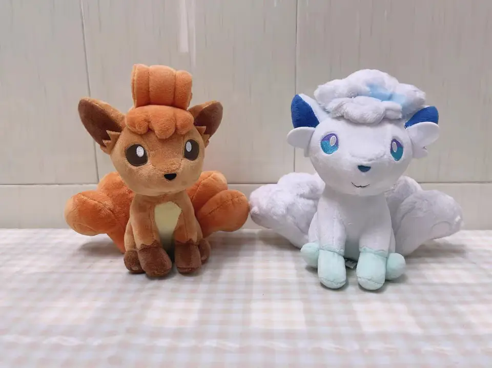 Pokemon vypchaté zviera Arora ľad šesť chvostov vulpix bábika pre deti narodeniny darček k narodeninám