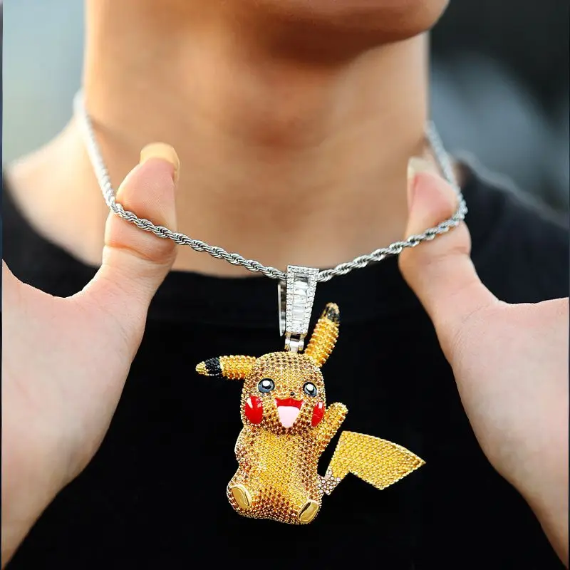 Pokémon Anime Periférne kreslené originality kawaii Modelovanie úplného diamantu všestranný hip hopový štýl prívesok Náhrdelník
