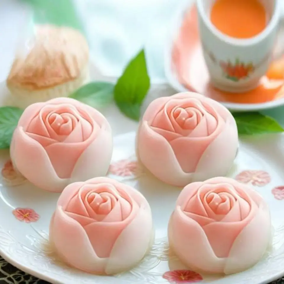 Praktická 3D pivonka Lotus Cake form DIY