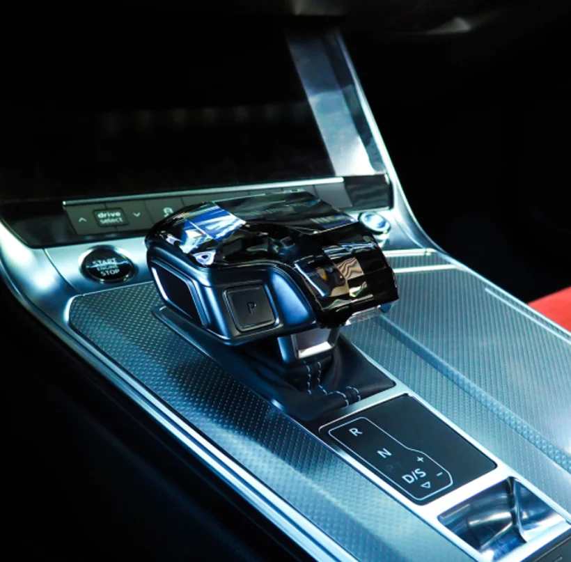 Pre Audi A6L A7 Q7 A8 Q8 LHD interiérové ​​príslušenstvo upravené krytové kryt