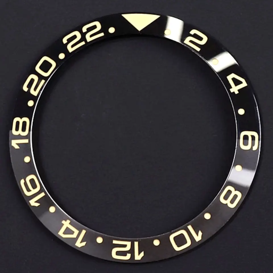 Pre automatických mužov sledujte 38 mm ráme