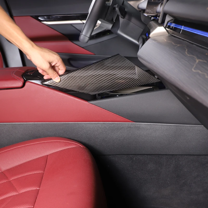 Pre BMW 5 Series G60 2024 ABS ABS Carbon Fiber Center Control Tea Cup Panel Panel Cover Cover Cover Interiérové ​​príslušenstvo