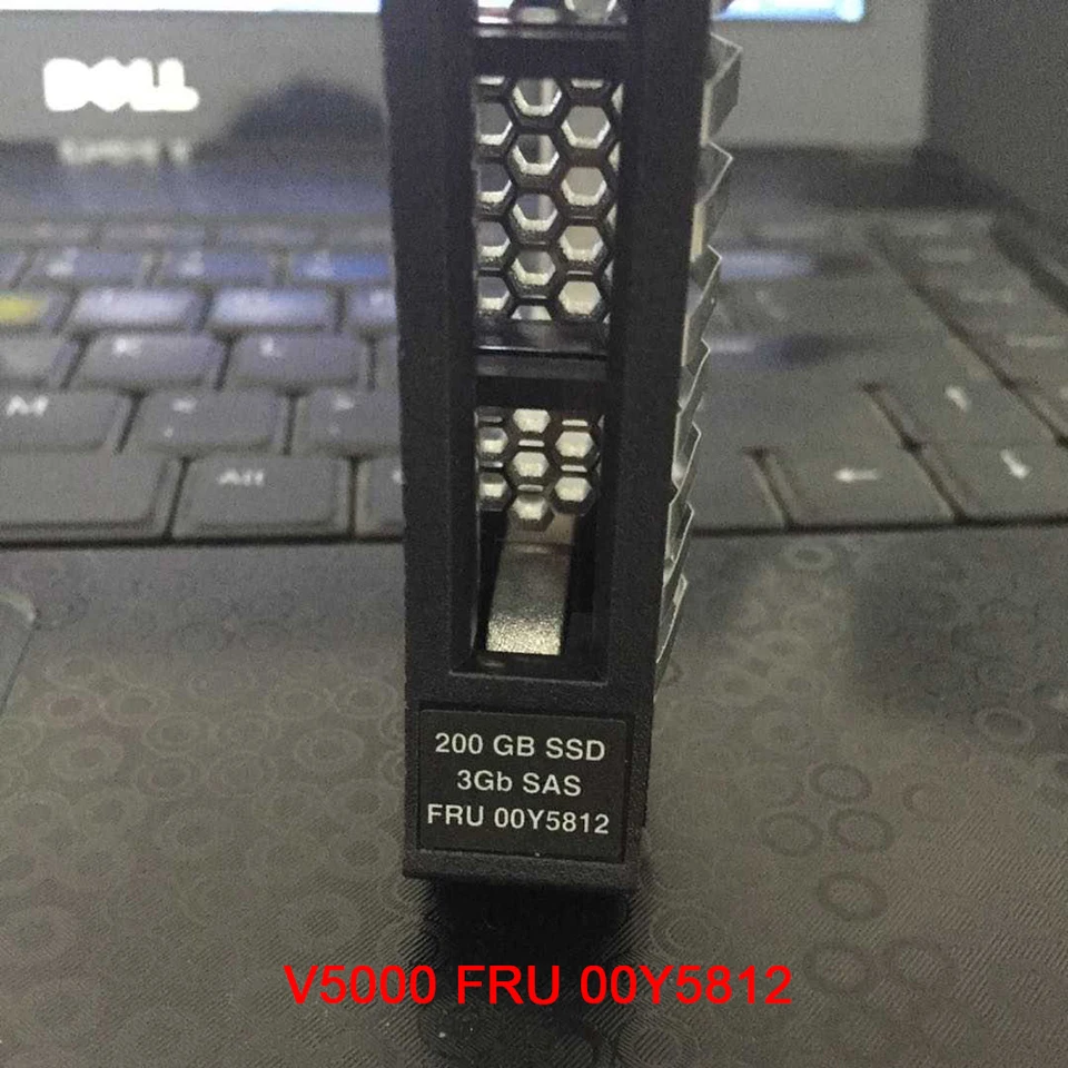 Pre IBM V5000 Fru 00Y5812 200g SAS 2,5 