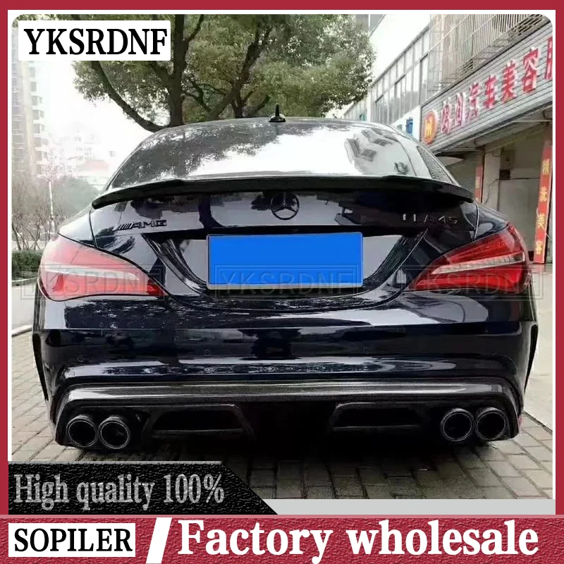 Pre Mercedes CLA W117 AMG uhlíkový spojler FD Style CLA CLA CLA C117 Zadný spojler s uhlíkovými vláknami s červeným čiarovým zadným krídlom kmeňa 2013-up 2013