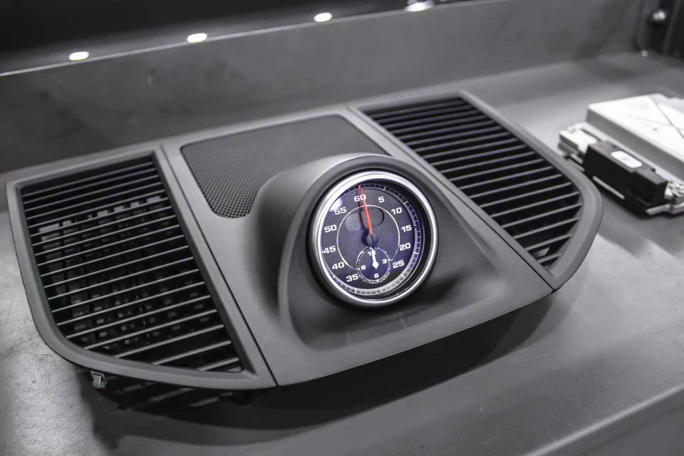 Pre Porsche Macan Sport Chrono Watch