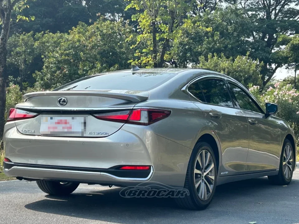 Pre spoiler Lexus Es Trunk ES260 ES300H ES200 2018 - 2024 Vysoko kvalitný ABS plastový plastový spoiler kufre kufra kufra krídla