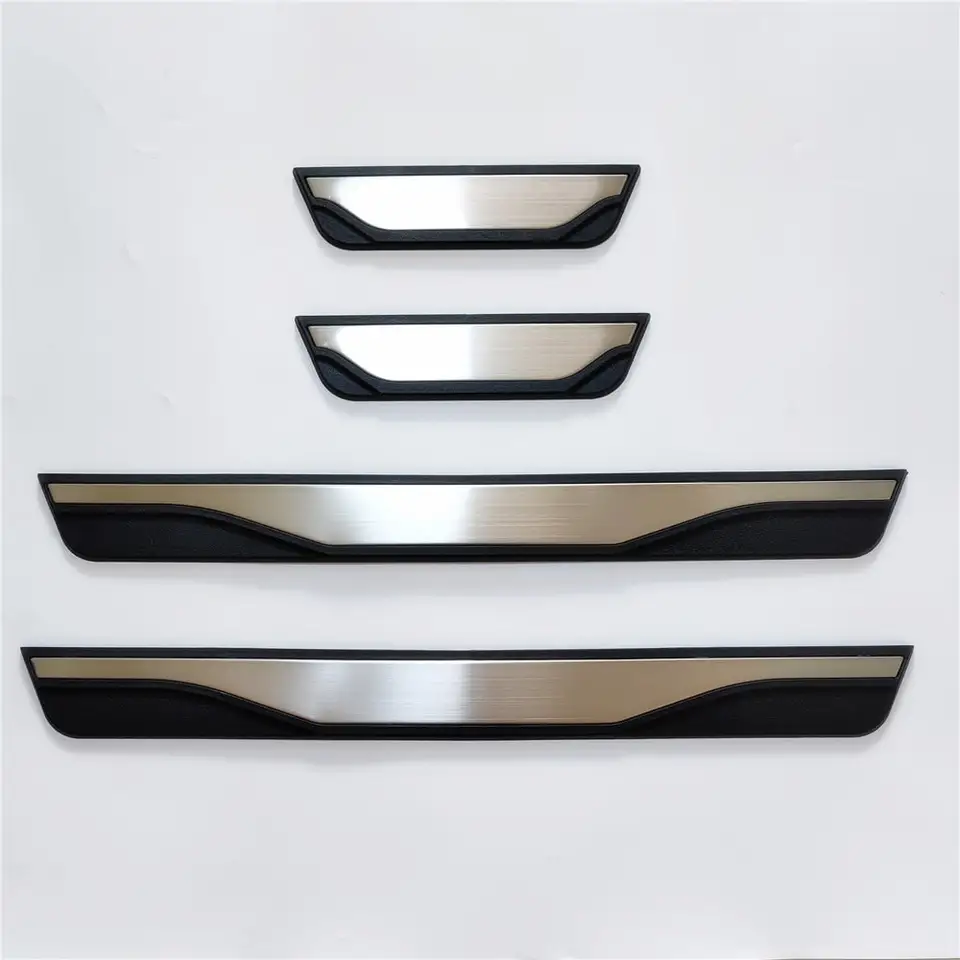 Pre Suzuki Baleno 2015-2021 2022 Dvere Sill Plaff Cover Cover Cover Cover z nehrdzavejúceho uvítacieho pedála Ochrancov
