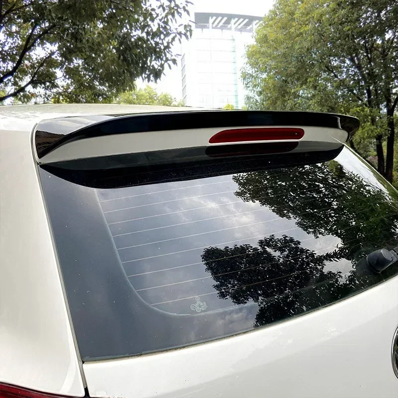 Pre VW Polo MK5 6R 6C Polo 5 TSI TDI TGI 2009-2017 Zadná strecha automobilu Krídle Zadná strecha strechy poťahy na pery