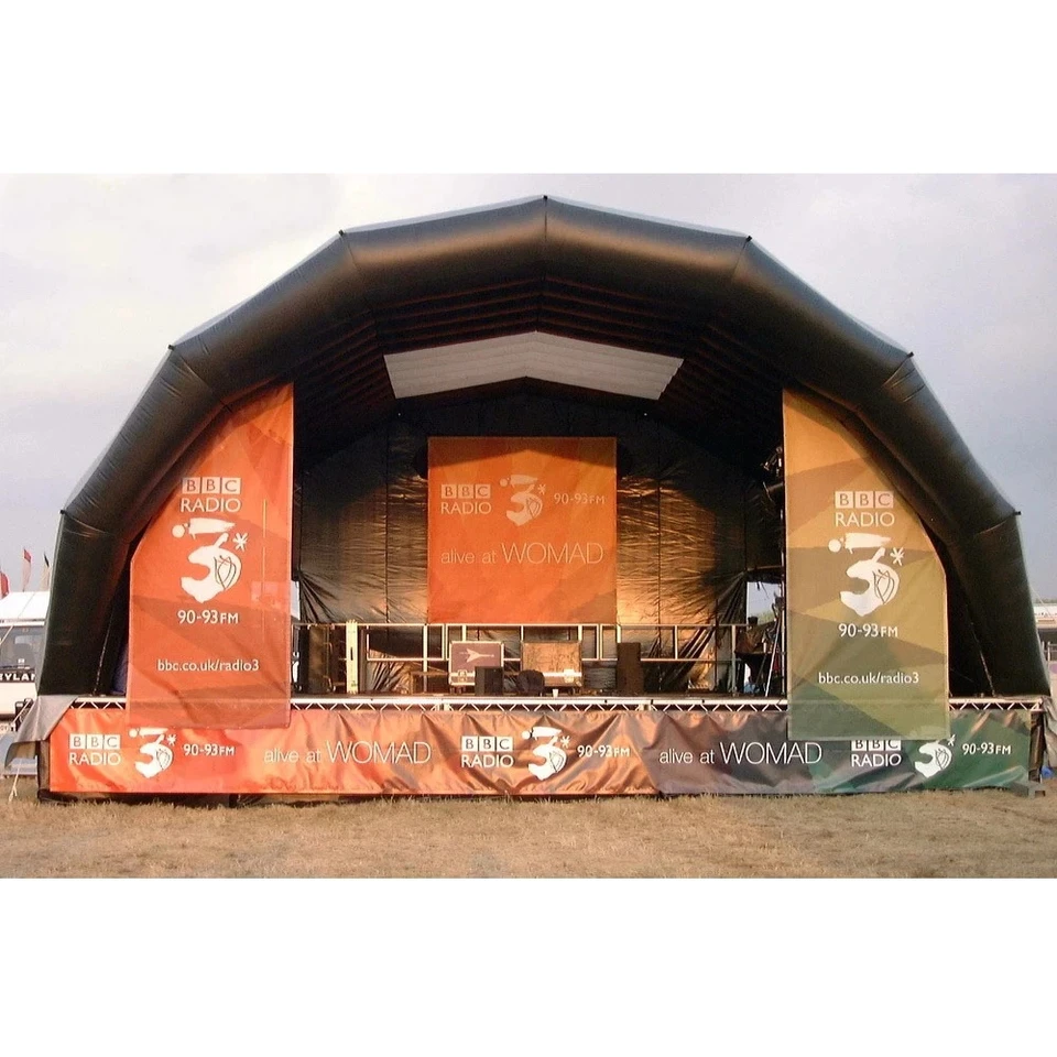 Prenosná vonkajšia čierna nafukovacia pódium stanu strešná stánok nafukovacia pódium Cover Marque Concert prístrešok kupol Marquee Cover