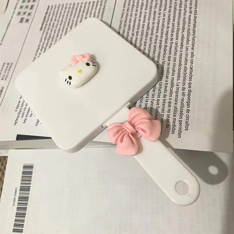 Prenosný Sanrio Cute Hello Kitty Kawaii zrkadlo COMC RUCKHELD Mirror COMB Extrahované cestovné vlasové kefy Masážový štýl