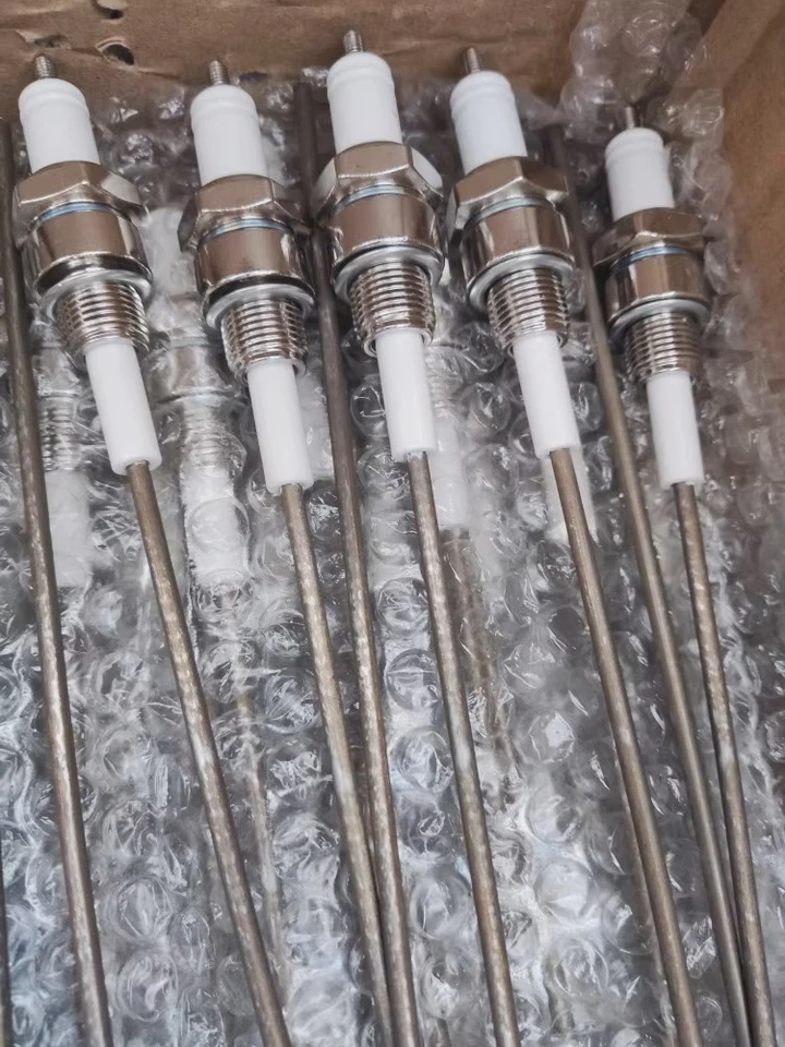 Priemyselná priemyselná pec zapaľovacia ihla/keramická elektródová horák Spark/úroveň sondy/sonda pecí