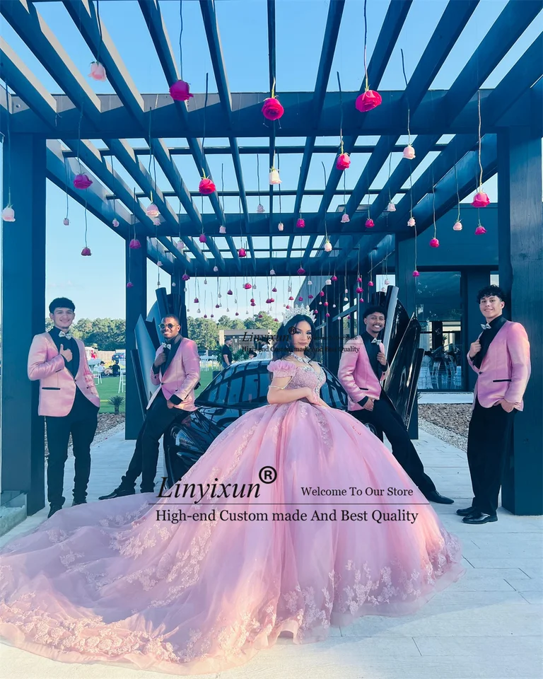 Princezná ružové guľové šaty quinceanera šaty s 3D kvetmi aplikačné lapové narodeniny mimo ramena sladké 16 Vestidos de 15 años
