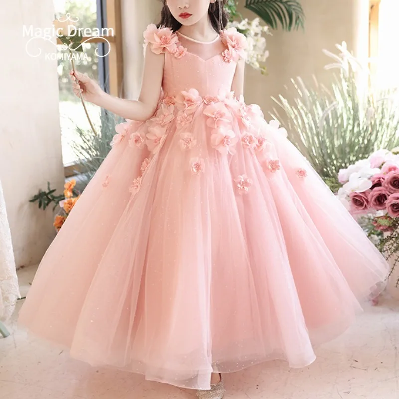 Prispôsobené 2025 čipkované dievčenské šaty Ball Gown Girl Dievčatá na svadbu o krku princedos Vestidos narodeninová oslava sprievodný cerem