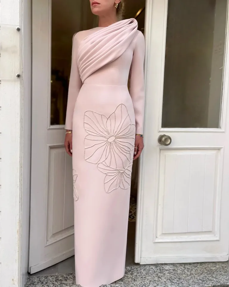 Prispôsobené šaty A-line midi šaty Homecoming Vynikajúci moderný štýl Pastrol unisex čínske formálne formálne príležitostné jednoduché jednoduché jednoduché