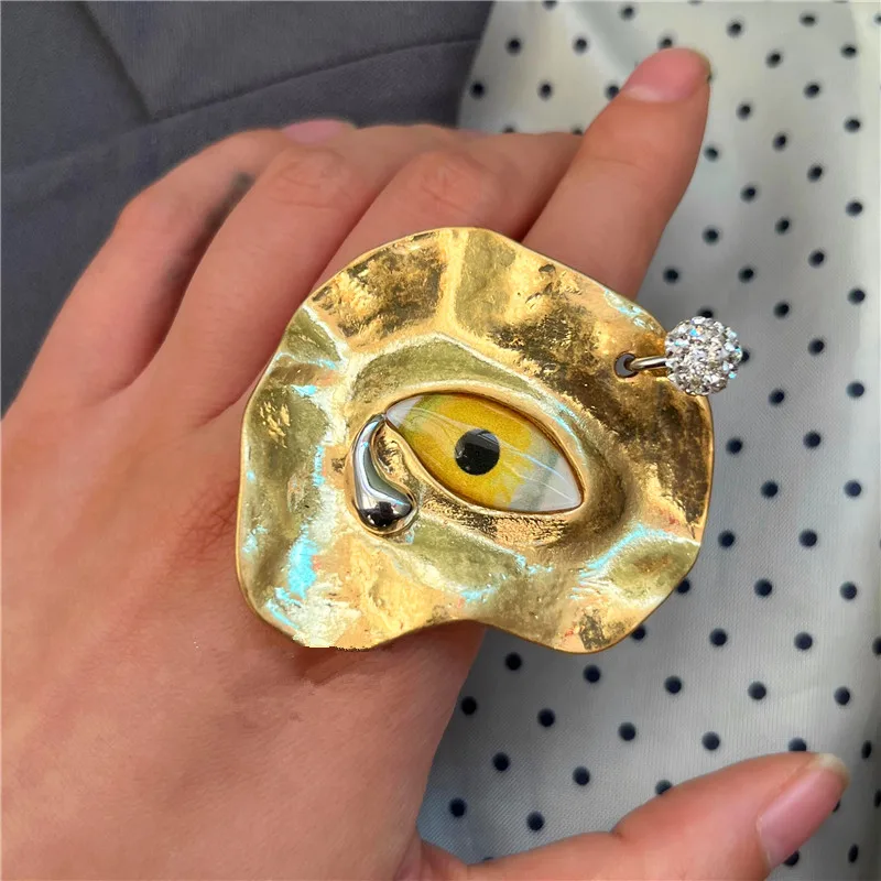 Prispôsobený očný kovový prsteň Devil's Eye ústa otváracie prstene mosadz pre ženy šperky svetlo luxusné prehnané darčeky