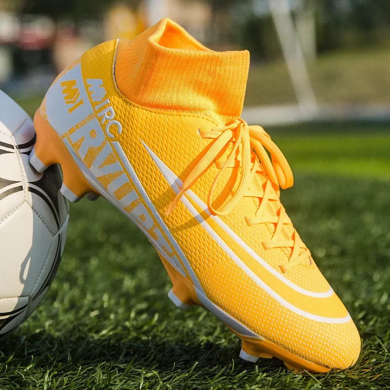 Profesionálne žlté dlhé hroty futbalové topánky Ženy muži pohodlia vysoké špičkové futbalové topánky Outdoor Training Športové topánky futbal futbal