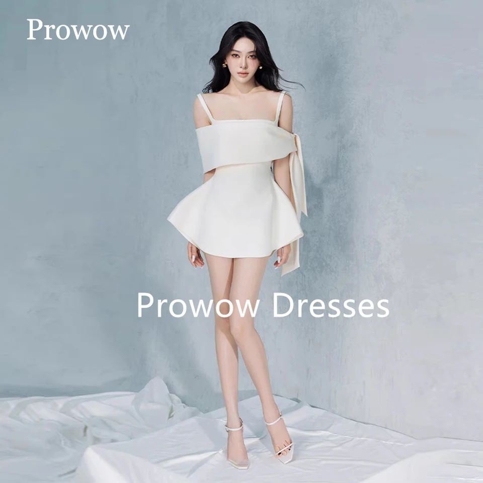 Prowow jednoduché slonoviny krátke prom kokteilové šaty Pleats satén A line mini svadobné šaty šaty z ramena Prispôsobené formálne šaty