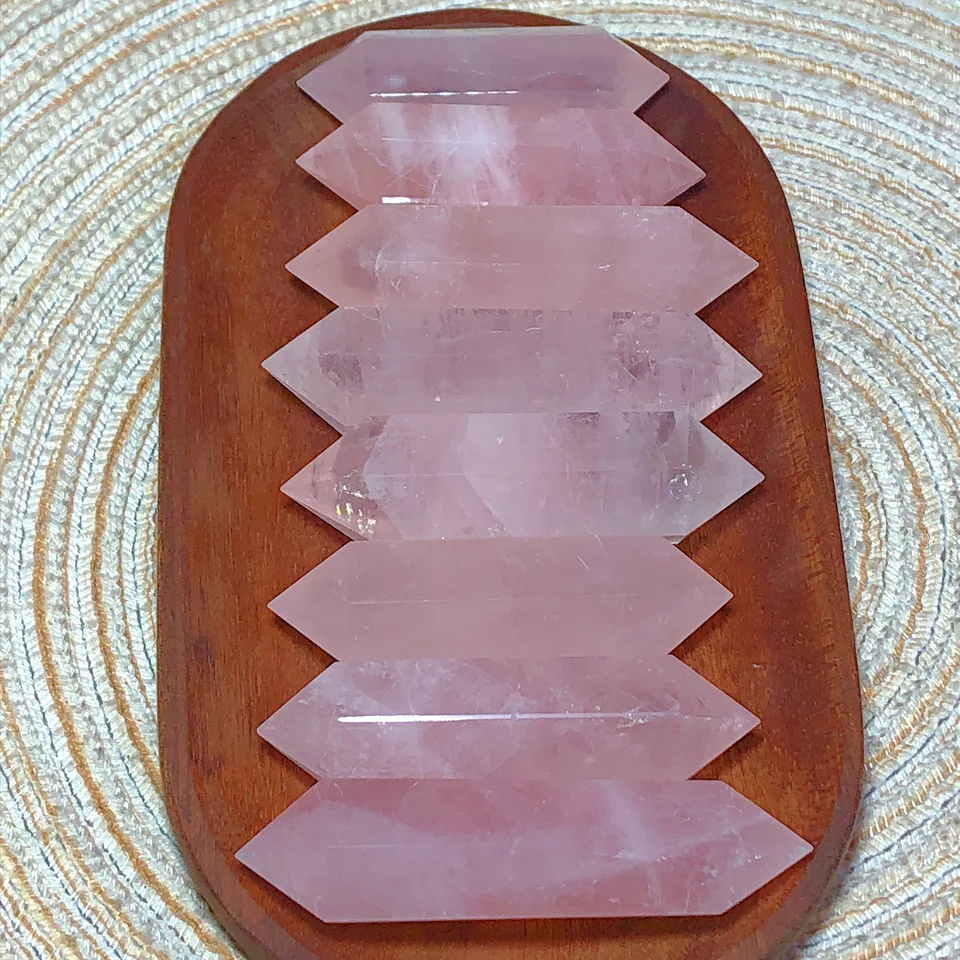 Prírodné kryštály Rose Quartz Double Tower Dúha vysoká kvalita bodu minerálny liečivý dom Dekorácie drahokamy