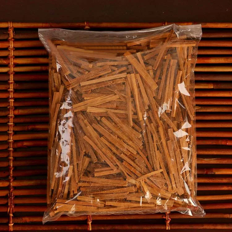 Prírodné santalové drevo a palica Arnotto - kadidlo zväzok santalového dreva prášku alebo mediačné jogu alebo modlitba