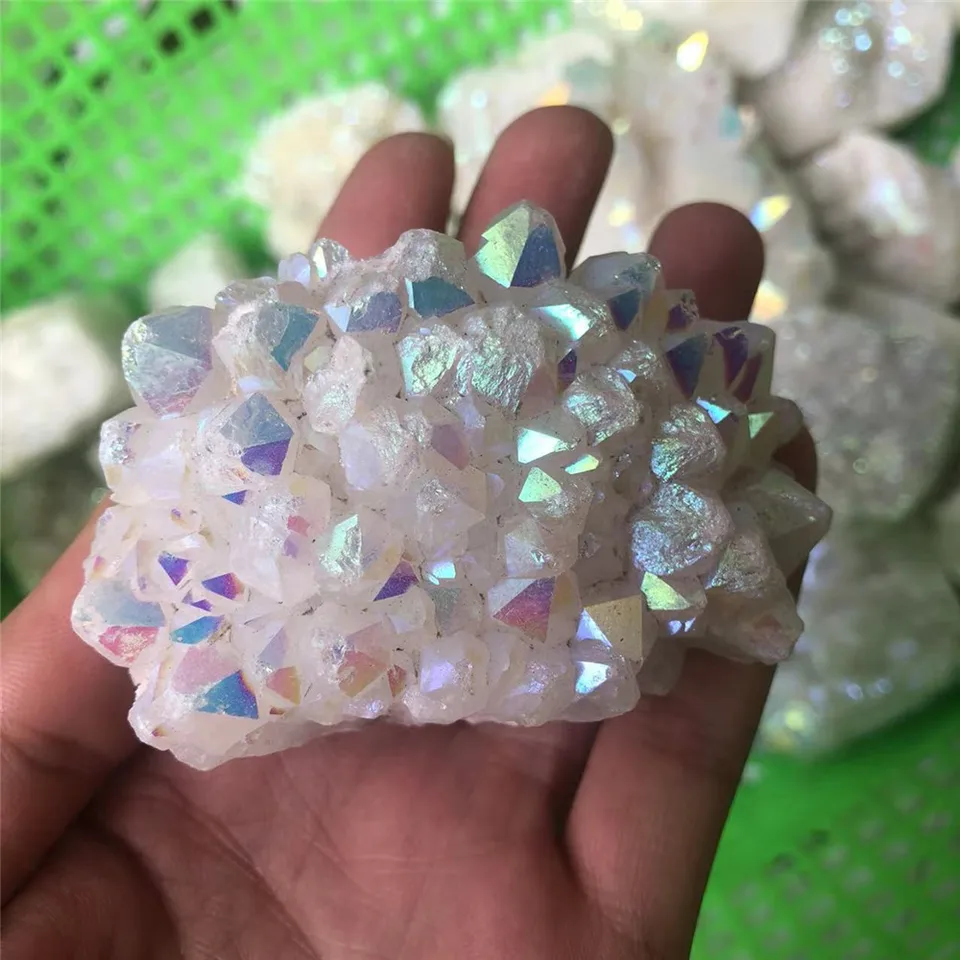 Prírodný biely anjel Aura Quartz Crystal Cluster Farebný bod geode minerálne engry liečivé kryštály Domáce dekorácie