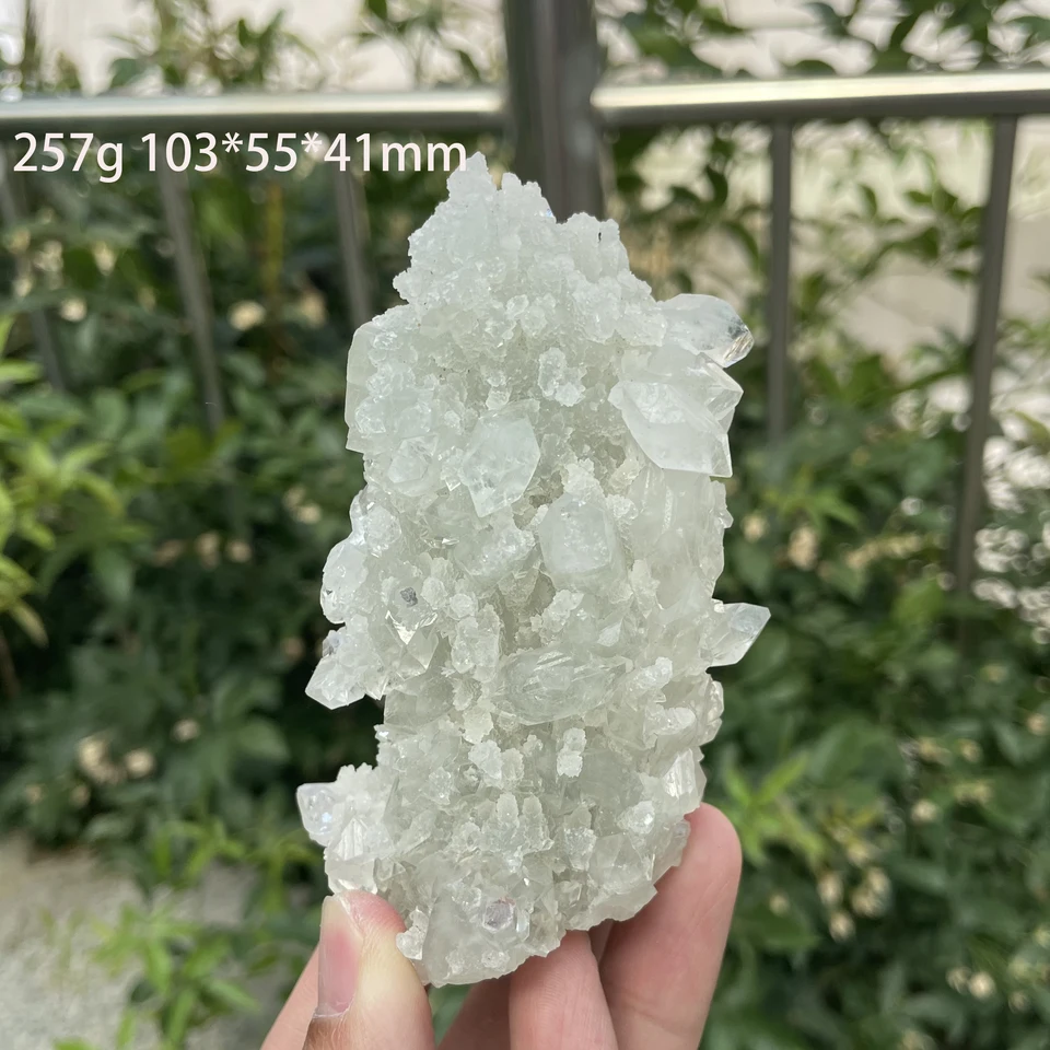 Prírodný kameň apofylitový krištáľový minerálny exemplár kremenný klastter surová skala dekorácia drsné leštené hojenie