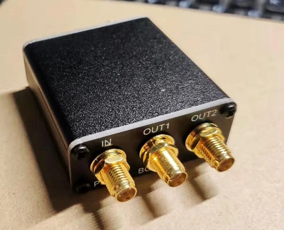 PS-LF-4, 10K-1,5G, 10 m 1 minúta 4 Power DeLIDER, Splitter RF Nízka frekvencia