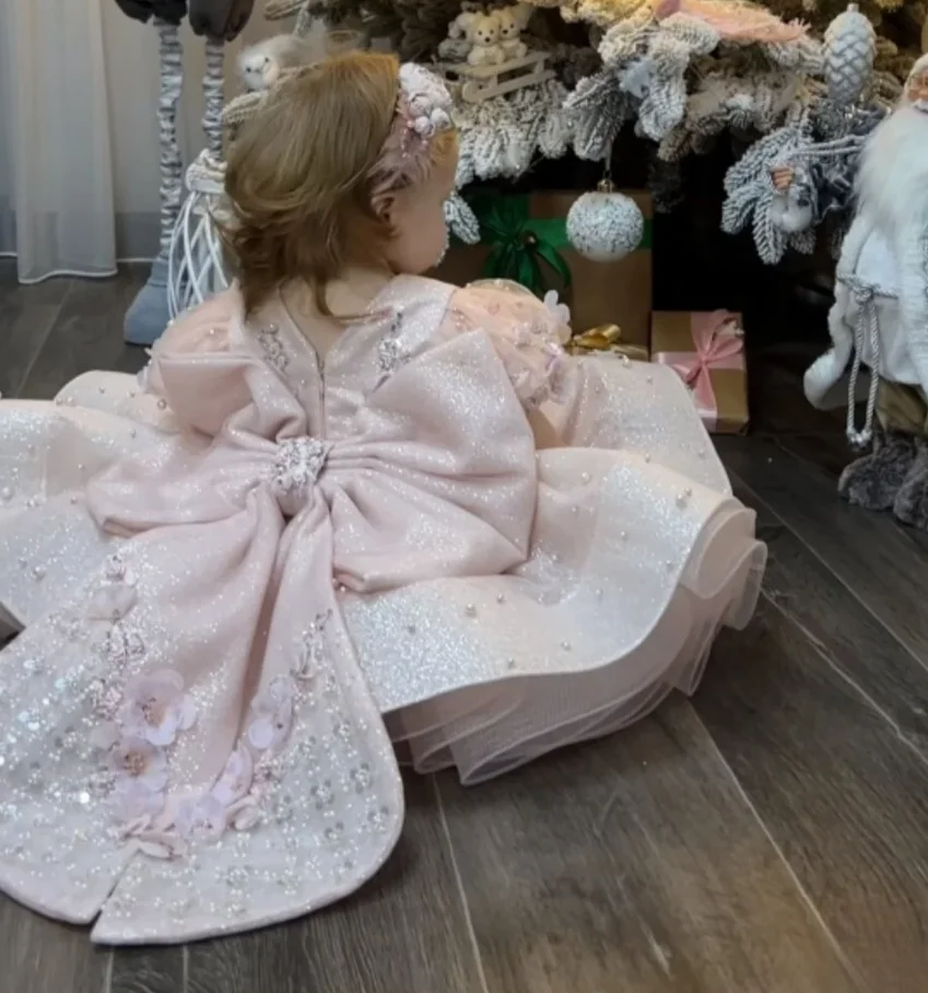 Puffy Princezná šampanské prvé narodeniny šaty Dojčenské kvetinové šaty detské šaty batoľa Tutu šaty