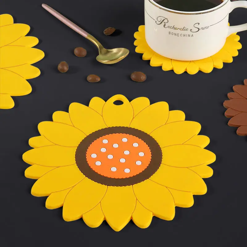 PVC Sunflower Hot Pot Držiteľ anti-sklzu poháriky Coasters misu riadový riad rohož odolnou vankúšikom pre dosky pre dosky Kichen