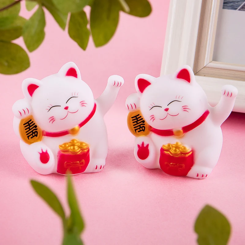 PVC Waving Cat Forune Lucky Cat Cake Decoration Car Ornament
