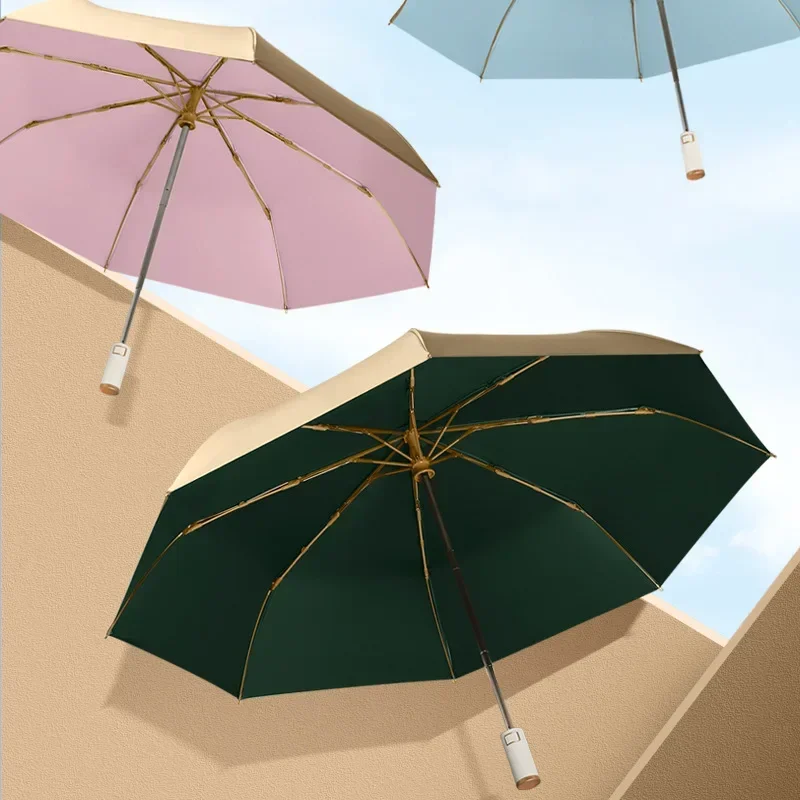 Pánske a dámske trojnásobné dáždniky s dáždnikmi Malé čerstvé nové jednoduché zlaté plastové plastové veterné vodné prevodové zariadenie Domácnosť
