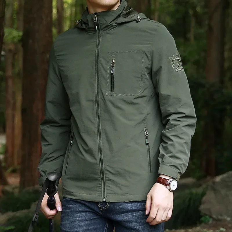 Pánske bundy Windbreaker Bundes Witerproof Bund Tank Muži Muži Vojenské s kapucňou prerušovač vetra ležérny kabát Muž 2024 Jeseň