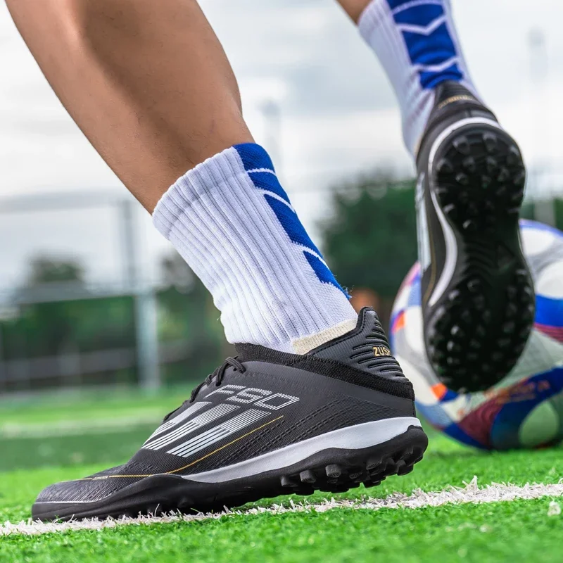 Pánske chlapci Profesionálne vysokokvalitné futbalové topánky TF/FG Futbalové topánky Cleats High členok Kids Cleats Training Sneakers Outdoor