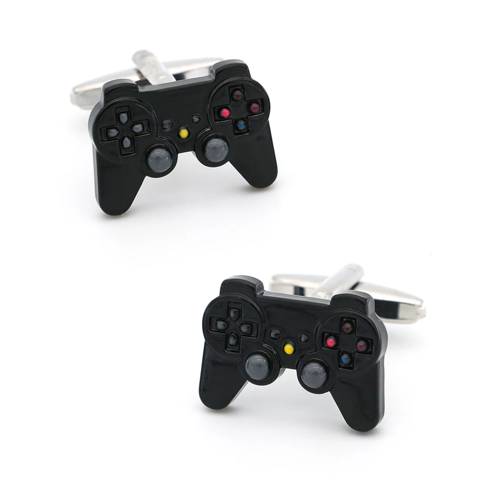Pánske gamepadové gombíky Kvalitný mosadzný materiál čierna farba módna joysticka Cuff Links Wholesale a maloobchod
