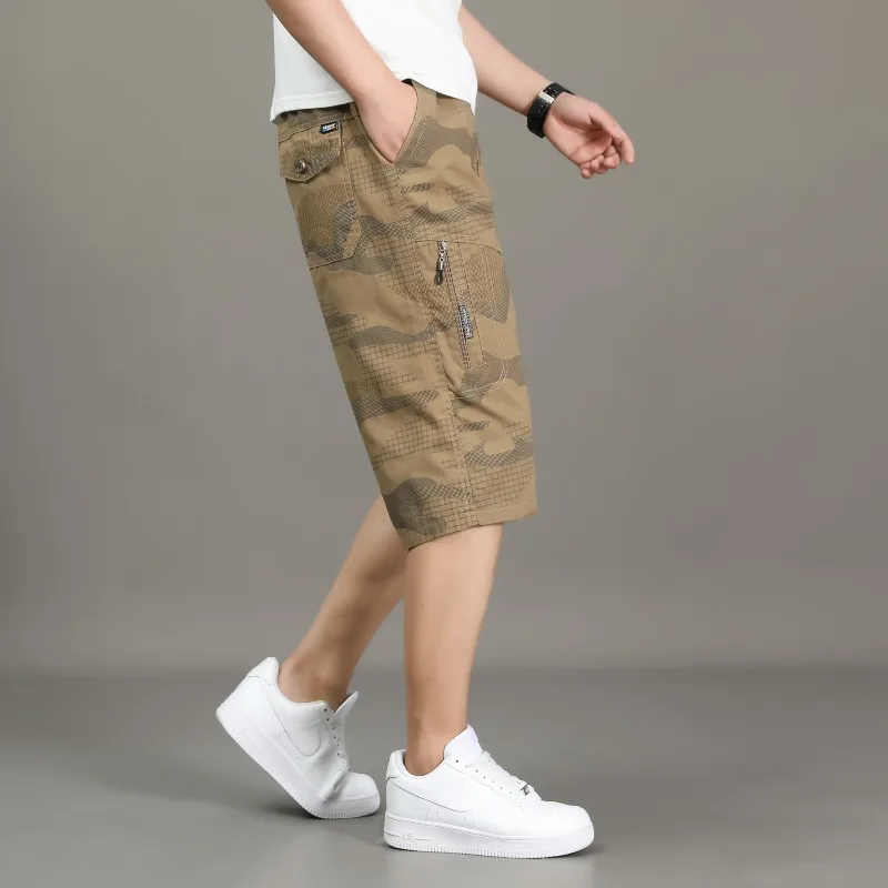 Pánske letné kockované geometrické gombíky maskované vrecká na zips s elastickým vysokým pásom s neformálnymi voľnými kancelárskymi šortkami