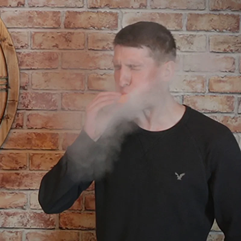 Píšťalka Blower Magic Tricks Prášok, ktorý sa objavuje z píšťalky vtipu Magia kúzelník Close Up Up Street Illusion