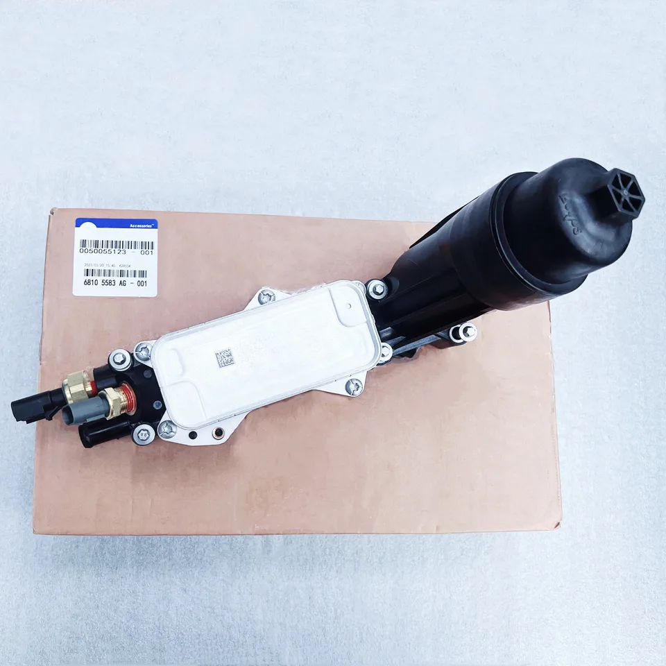 Pôvodný chladič motorového oleja (adaptér) 68105583AG, 68105583AA je vhodný pre 3,0 l a 3,6 l Jeep Wrangler, Grand Cherokee, Jeep C