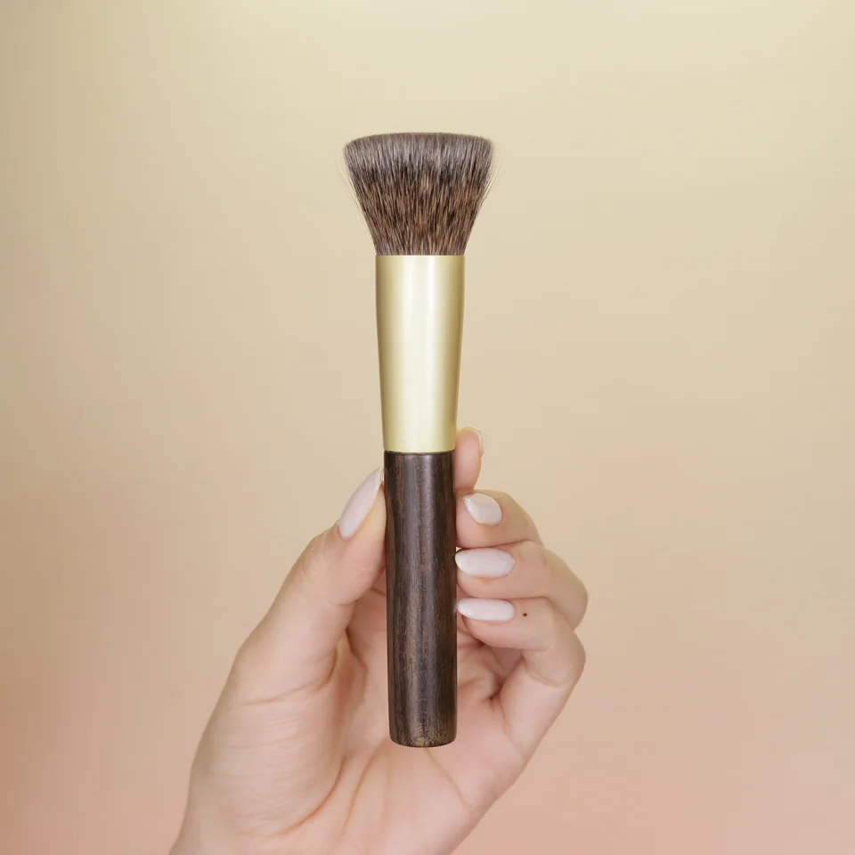 Qiaolianggong Profesionálne ručne vyrobené make -up kefy Kanadské biele veveričky Hair Flat Top Top Brush Prášková kefka Čierny Persimmon Handl