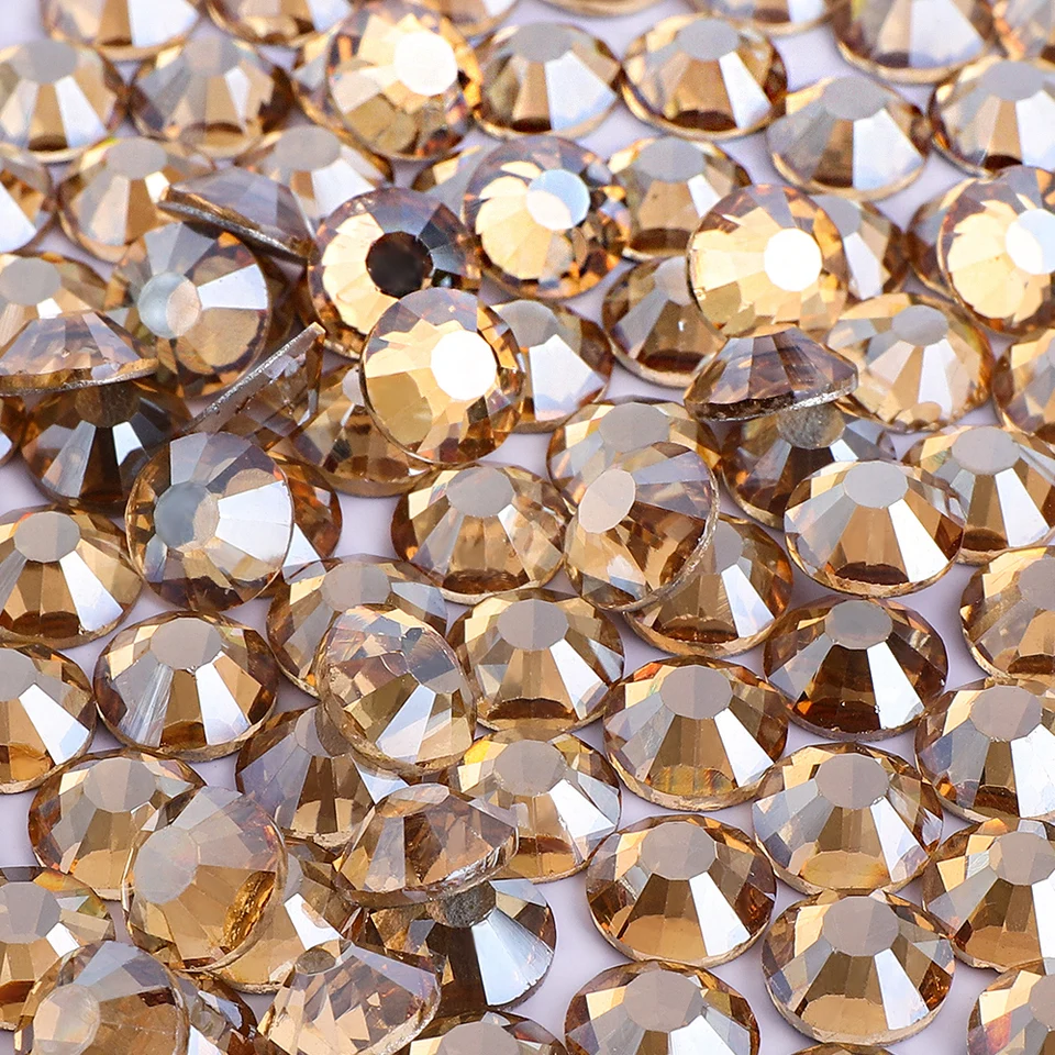 Qiyi Top Kvalita Zlaté tieňové sklo Crystal Smienky strieborné striebro Stras Strass Stones na nechty