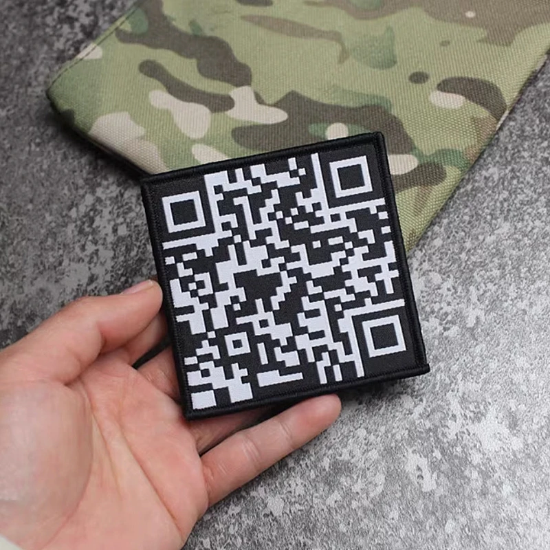 Qr kódové záplaty výšivky