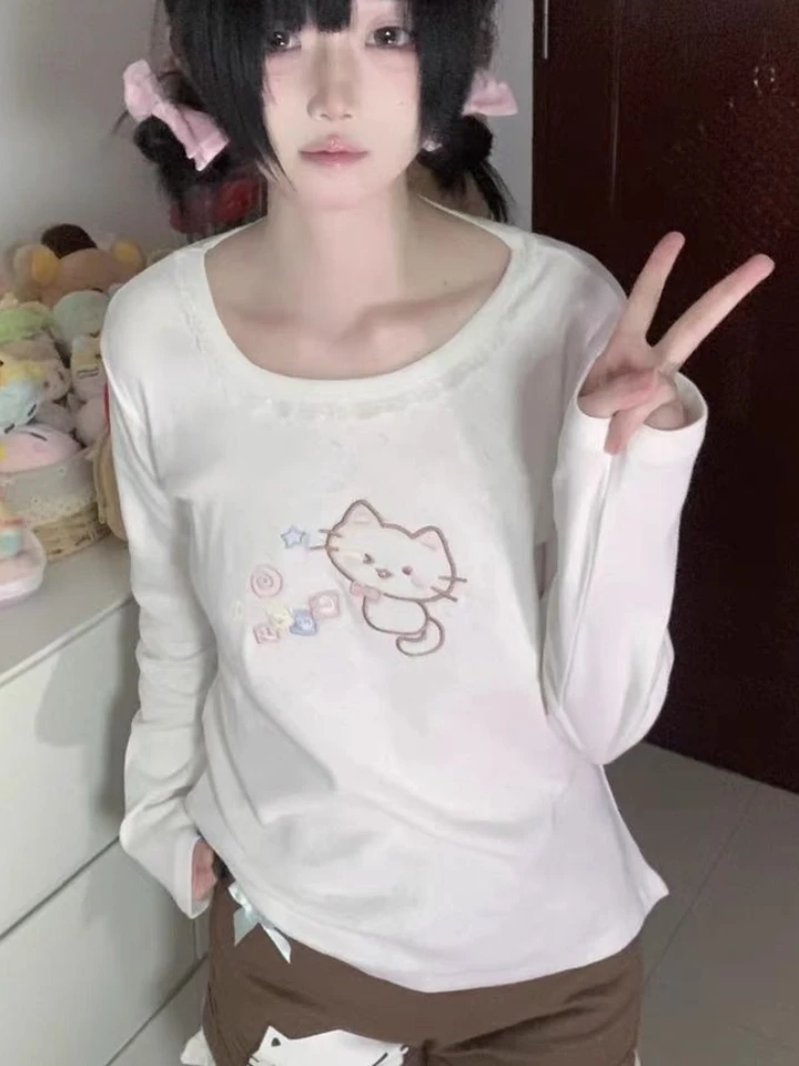 Qweek japonský harajuku kawaii roztomilé tričko Ženy y2k sladká mačka výšivka biela čipka s dlhým rukávom s dlhým rukávom 2024 jesenná móda