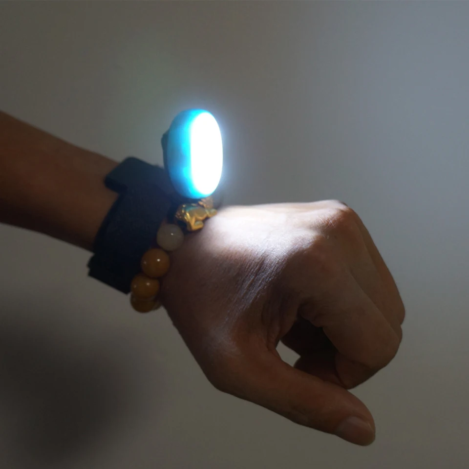 Ramenový popruh nočná cyklistická lampa vodotesná LED blikajúce zápästie náramok prenosný bicykel LED LED lampa lampa baterky