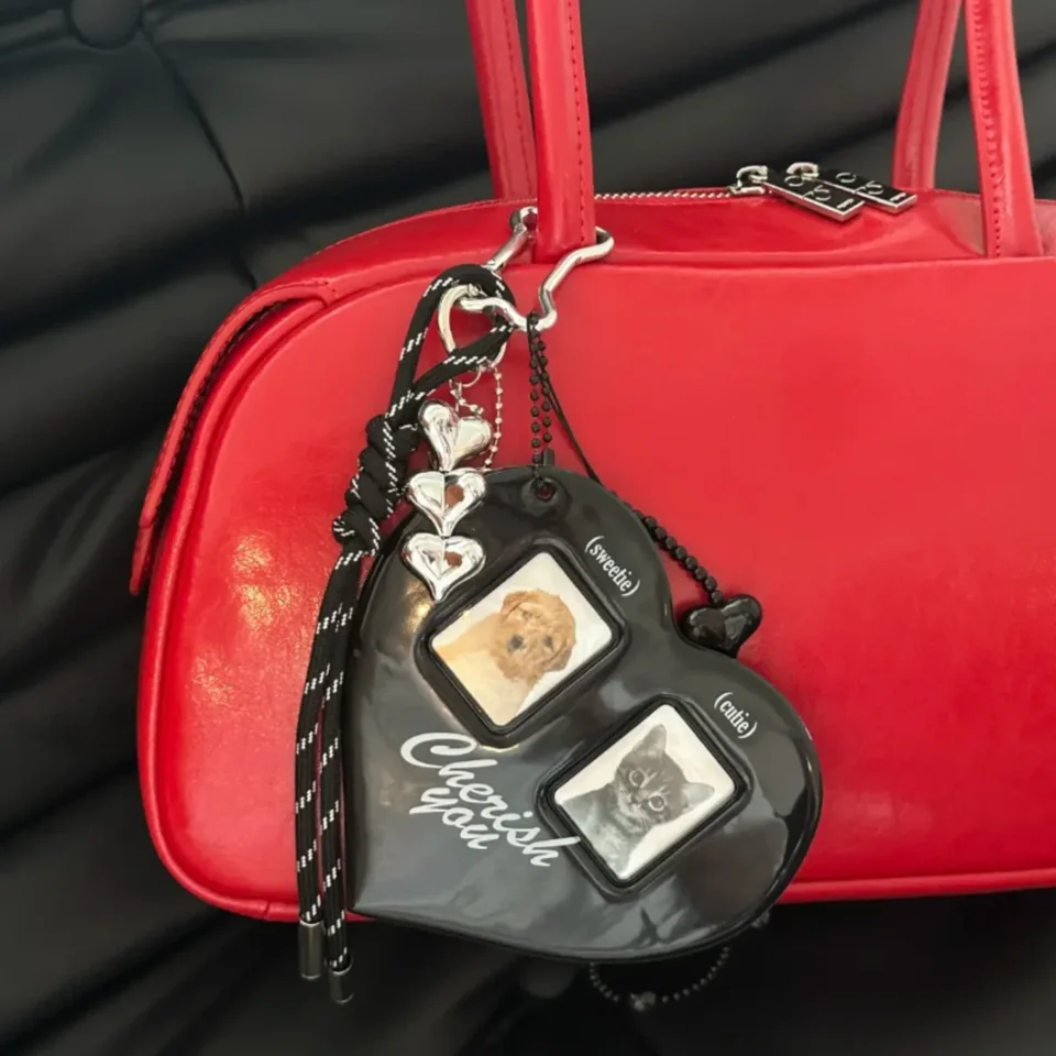 Red Heart Photo album Y2K Pendant Vintage Charms Card Id