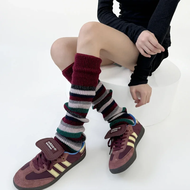 Retro ohrievače nôh Ženy Jeseň a zimná vlna Teplé koleno ponožky Americký štýl JK Striped pletená pletená nôh Ohrievače nohy Stocking